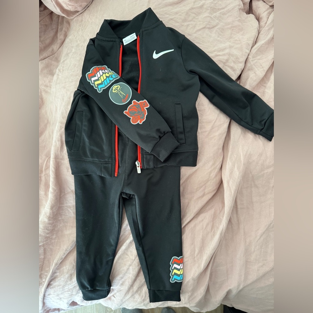 Kids Nike track suit 24 months